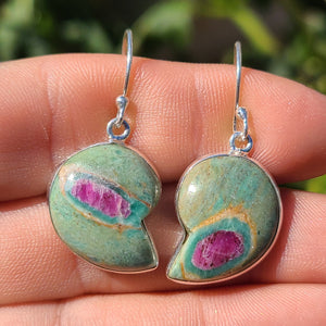 Ruby in Fuschite 925 Earrings